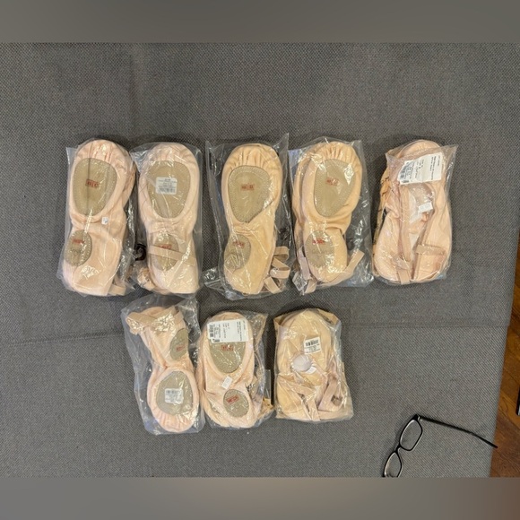 GRISHKO Performance Ballet canvas soft split sole ballet shoe. Color: Pink. 40B - Picture 4 of 4